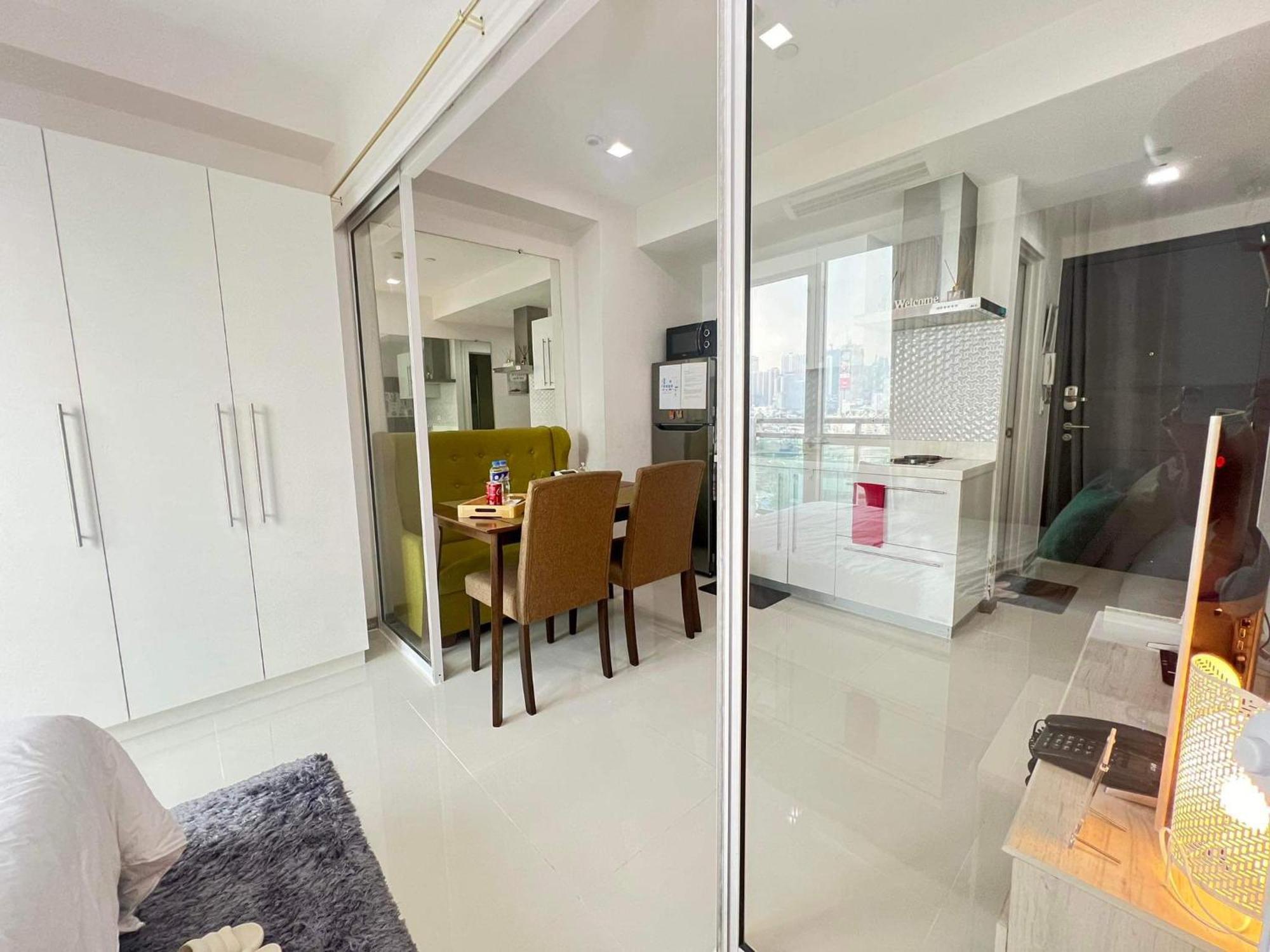 Sakura Apartment Манила Екстериор снимка