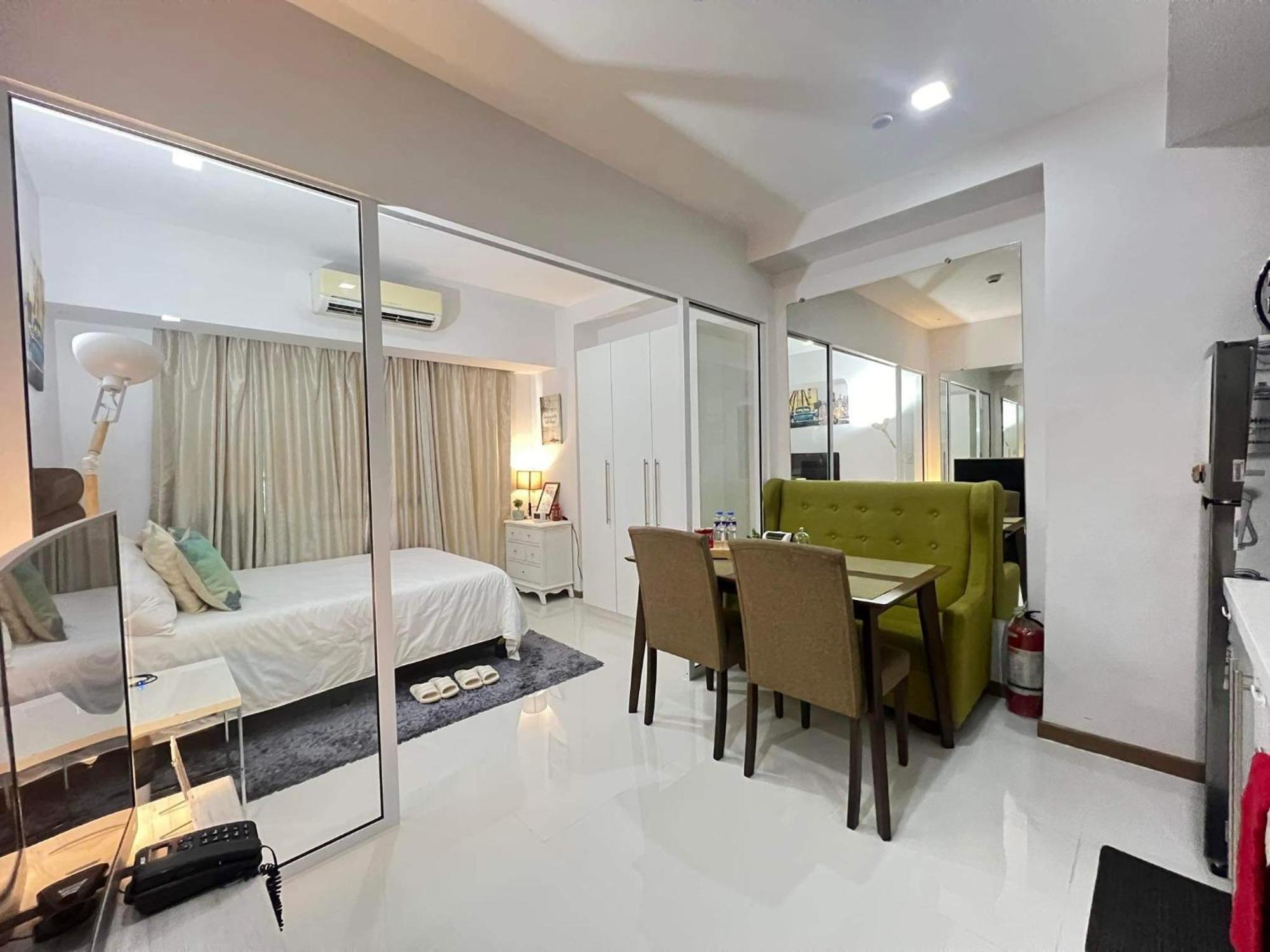 Sakura Apartment Манила Екстериор снимка