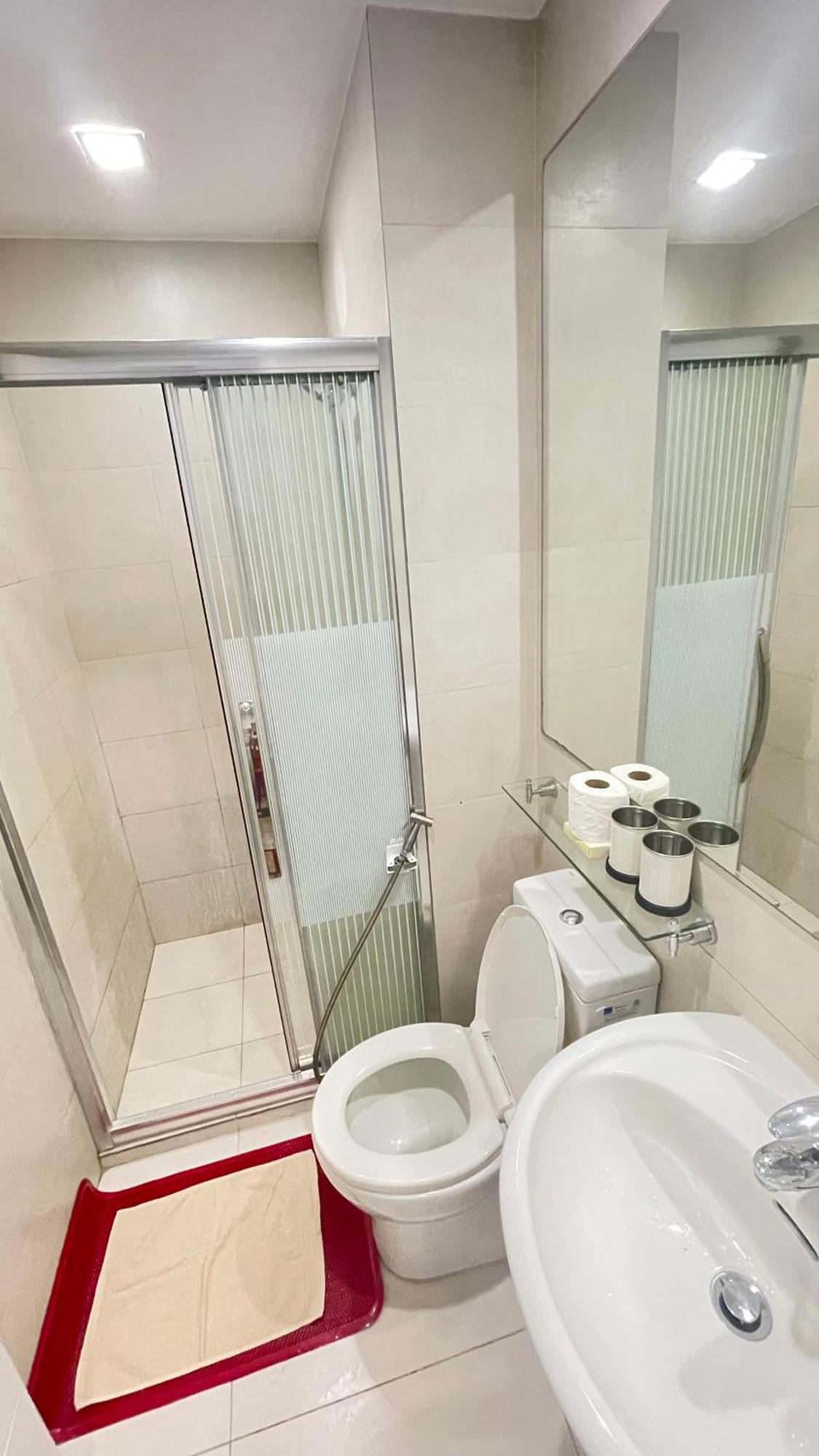 Sakura Apartment Манила Екстериор снимка